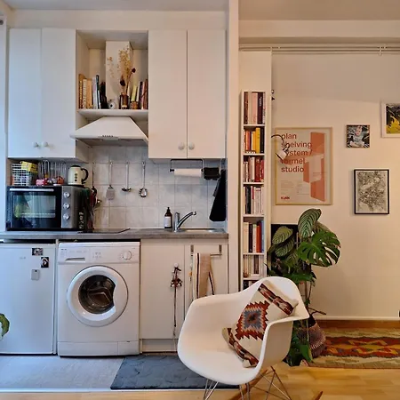 Cozy Home, Very Well Located Apartment *